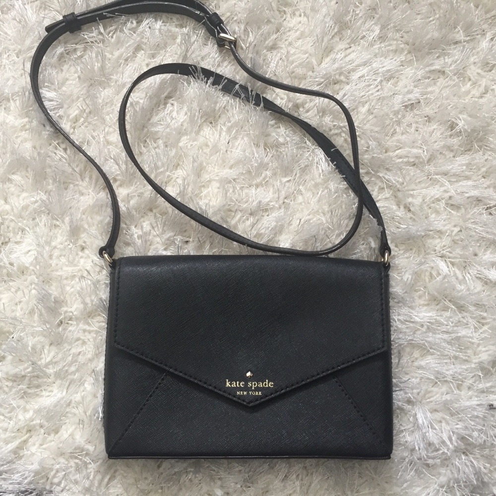 Kate Spade Cedar Street Monday Black Crossbody ..